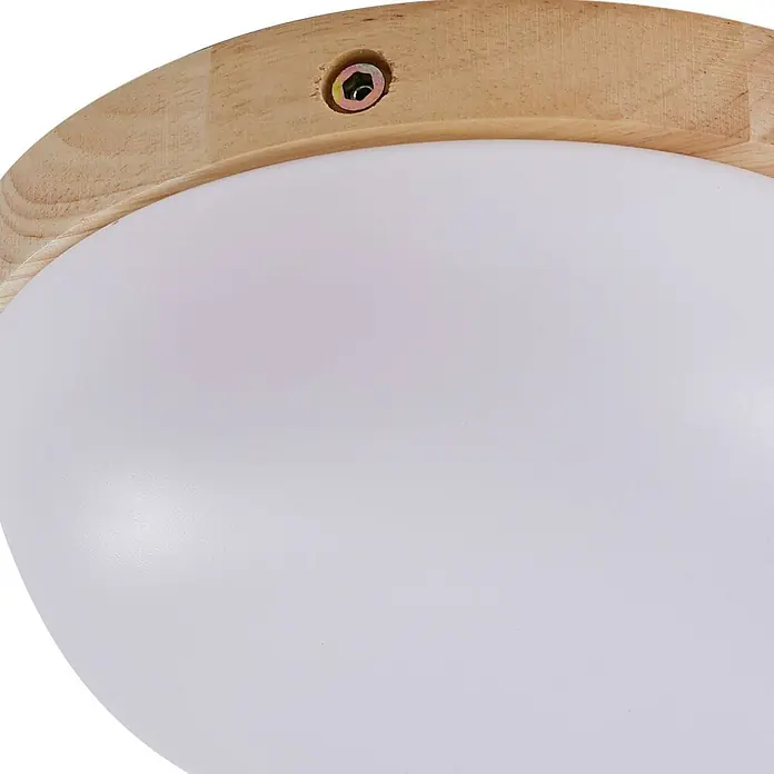 Lindby LED Deckenlampe in weiß, holz, Deckenleuchte rund -  - Runde Deckenleuchte mit hellem Holzrahmen und weißem Kuppeldiffusor, eine Sechskantschraube sichtbar.