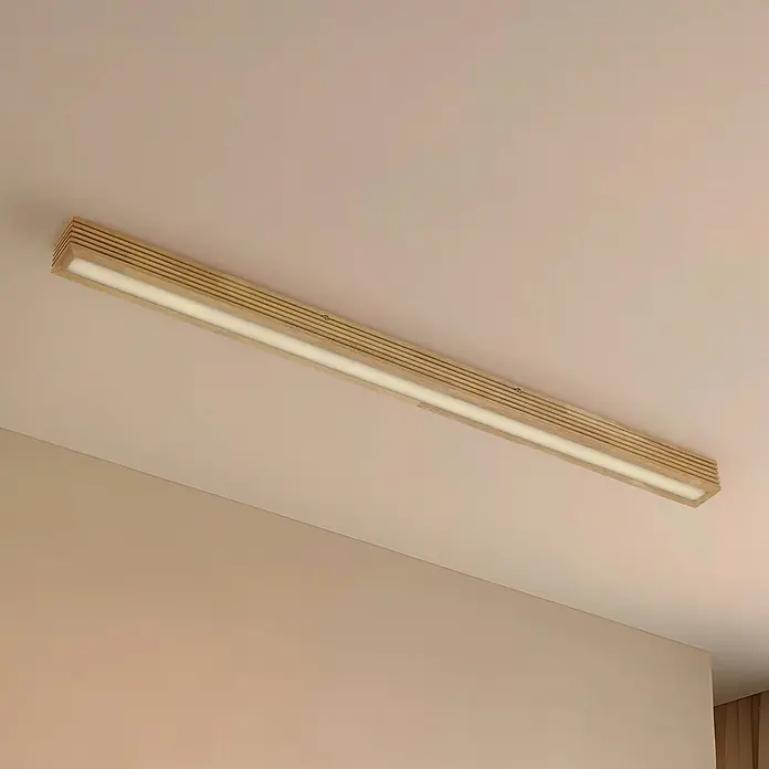 Lucande LED Deckenlampe in hellbraun, schwarz, Deckenleuchte -  - Lineare Deckenleuchte mit hellem Holzlamellenrahmen und integriertem LED-Streifen.