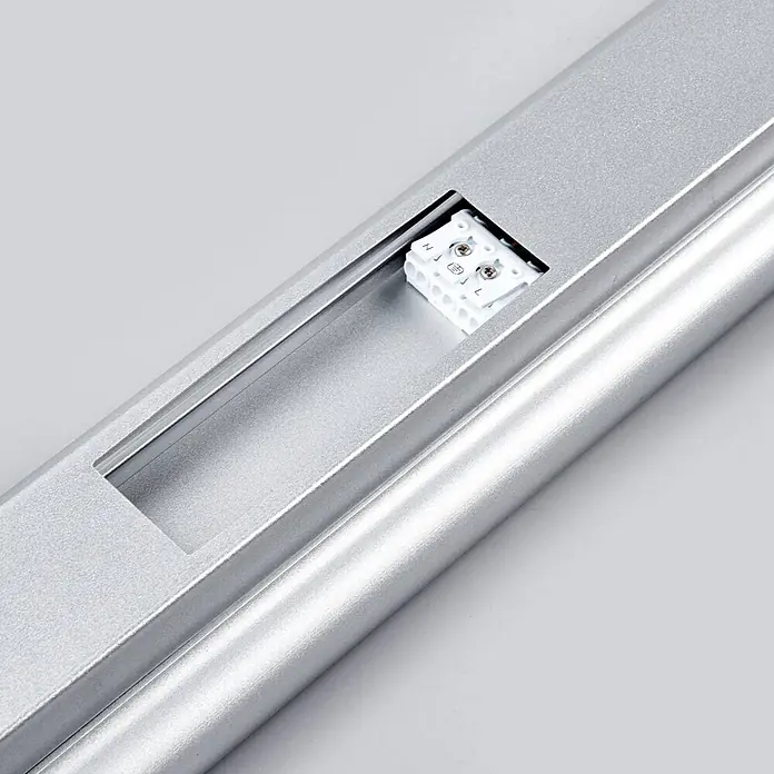 Arcchio LED Deckenlampe in weiß, silber, Deckenleuchte -  - Silbernes Metallprofil mit integriertem weißen Stromanschluss mit N-, L- und Erdungsklemmen.