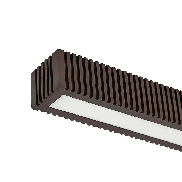 Lucande LED Deckenlampe in dunkelbraun, schwarz, Deckenleuchte -  - Dunkelbraune rechteckige LED-Linearleuchte mit geripptem Gehäuse und weißem Diffusor.