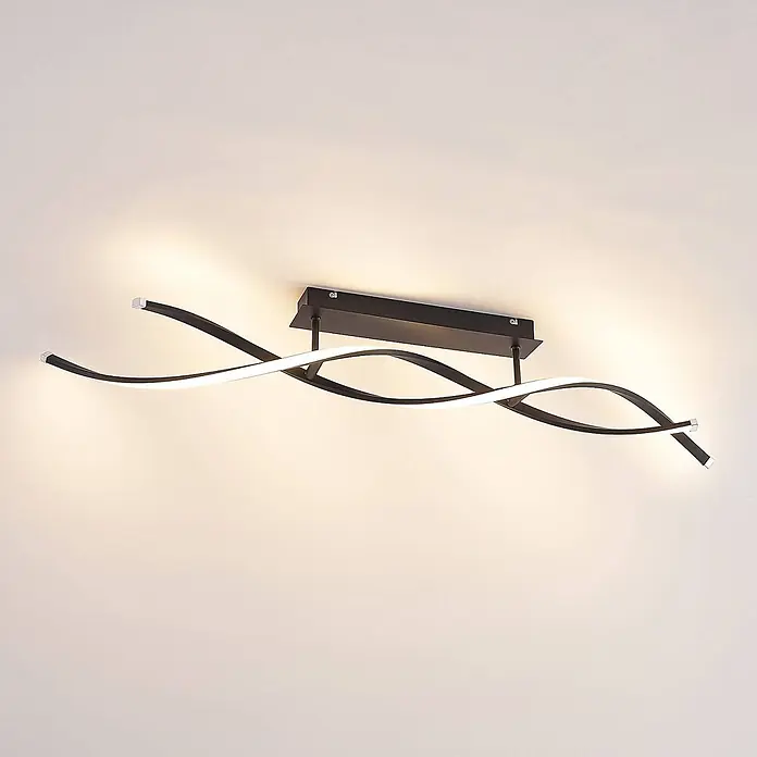 Lindby LED Deckenlampe in schwarz matt, Deckenleuchte -  - Moderne schwarze LED-Deckenleuchte mit zwei wellenförmigen Armen für warmweißes Licht.
