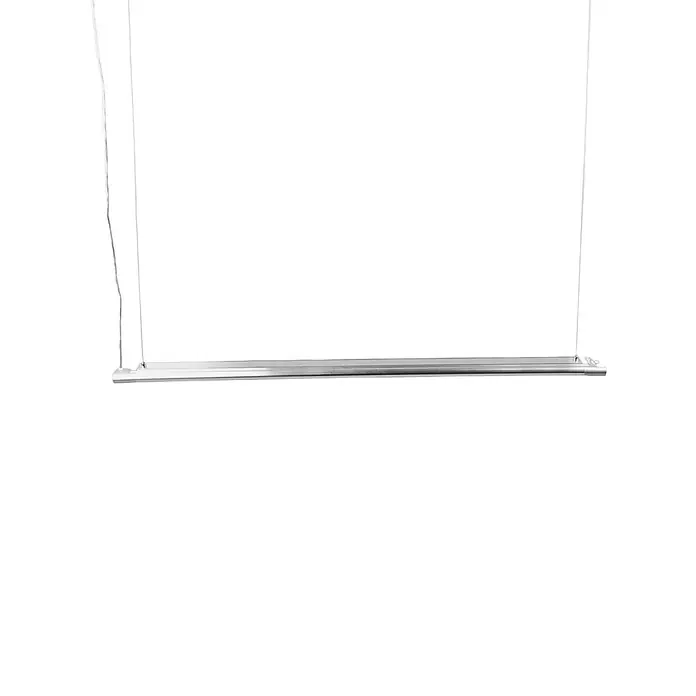 Arcchio LED Panel Pendelleuchte in weiß, silber, Hängelampe Esstisch -  - Schlanke, silberfarbene lineare Pendelleuchte, aufgehängt an dünnen Drähten.