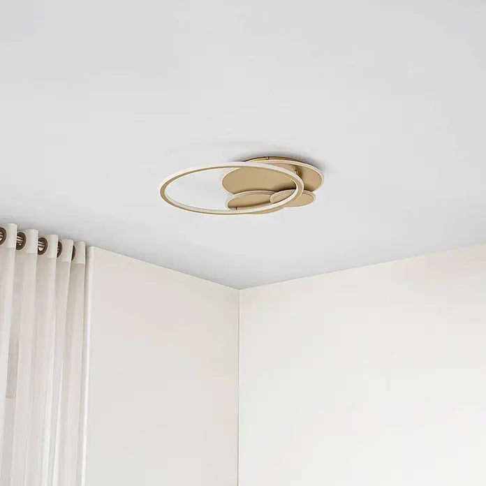 Lucande LED Deckenlampe in gold, Deckenleuchte rund -  - Moderne goldfarbene Deckenleuchte mit abstrakten weißen LED-Ringen.