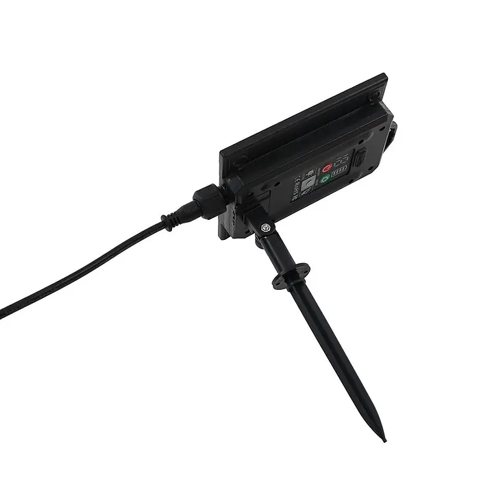 Lindby LED Solar Gartenlampe Erdspieß in schwarz matt, Erdspießlampe -  - Schwarzes Solarpanel mit Erdspieß und Kabel. Mit Ein/Aus-, Modus- und Batterieanzeigen.
