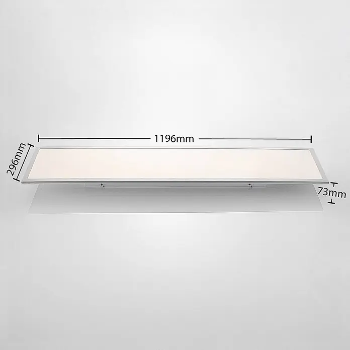 Lindby LED-Panel Stenley - weiß / opal - Rechteckiges LED-Panel, silberner Rahmen, weiße Leuchtfläche. Maße: 1196x296x73mm.