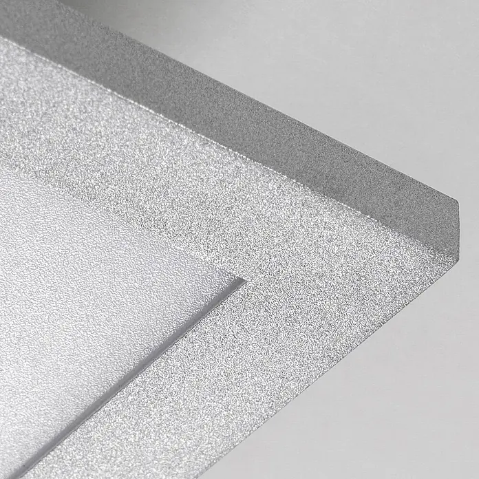 Arcchio LED-Panel Lysander - alu / grau / zink - Silberfarbene, strukturierte Metallplatte mit erhöhtem Rand und vertiefter Fläche.