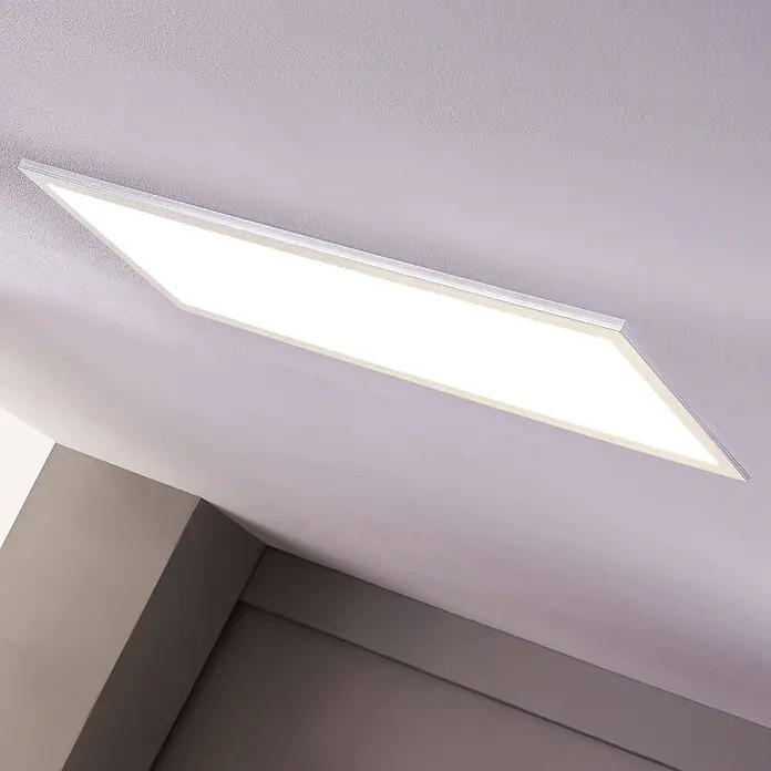 Lindby LED-Panel Livel - alu / grau / zink, weiß / opal, Neutralweiß - Schlanke, silberne LED-Deckenleuchte in schräger Rechteckform, bündig montiert, strahlt helles weißes Licht aus.
