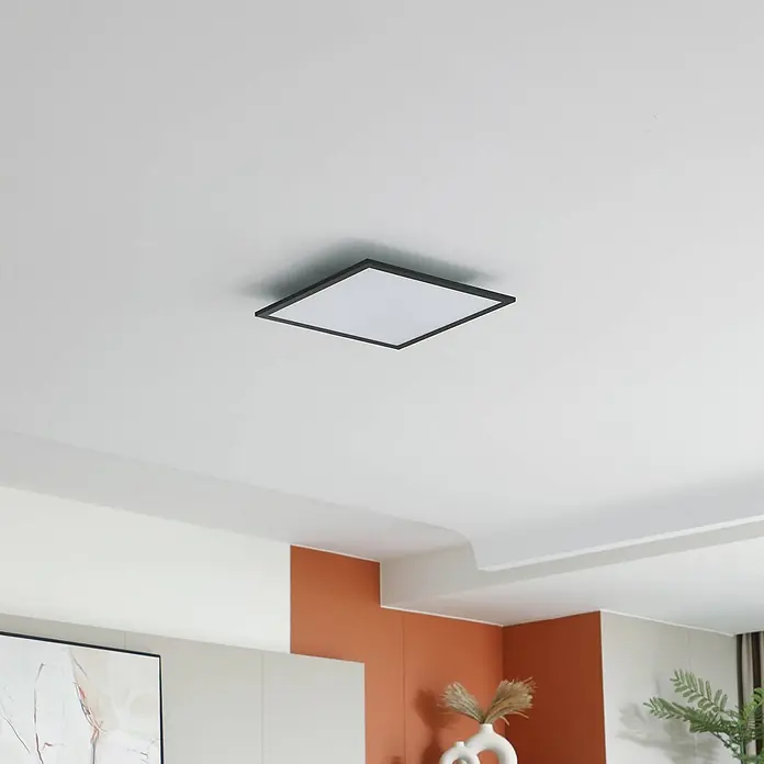 Lindby LED-Panel Enhife - schwarz, Neutralweiß - Quadratische LED-Deckenleuchte mit schwarzem Rahmen und weißem Diffusor.