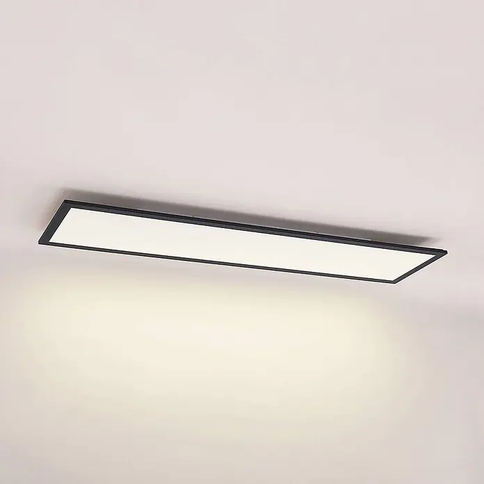 Lindby LED-Panel Nelios - schwarz, schwarz, Neutralweiß - Rechteckige LED-Deckenleuchte mit schwarzem Rahmen, die warmweißes Licht abgibt.