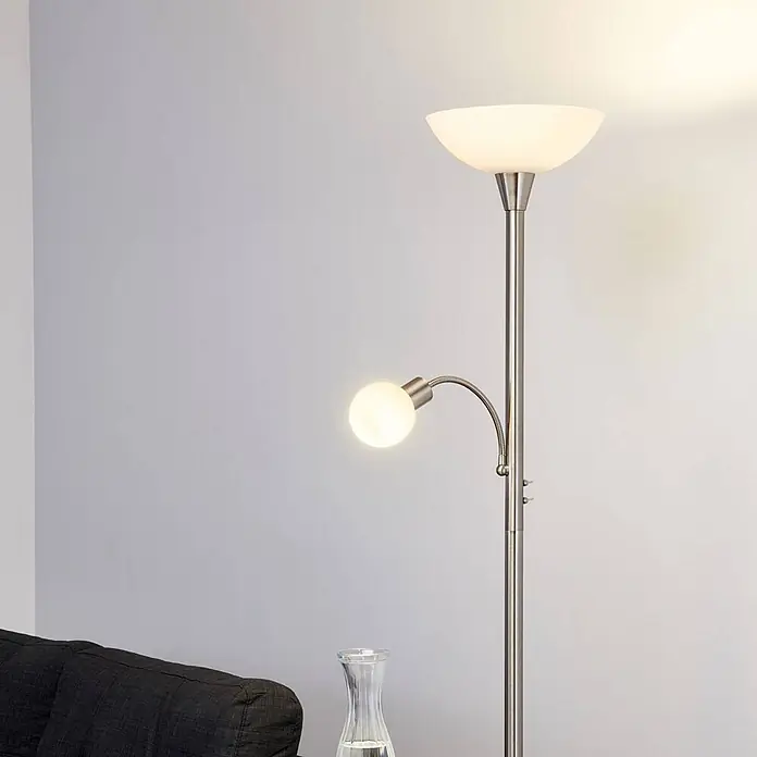 Lindby Stehlampe, Deckenfluter verstellbarer Lesearm, ohne Leuchtmittel -  - Stehleuchte aus gebürstetem Metall mit weißem Glas-Deckenfluter und verstellbarer Leselampe.