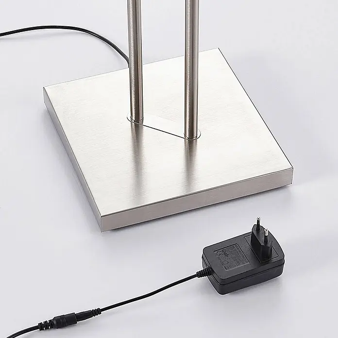 Lindby LED Stehlampe Wohnzimmer Deckenfluter dimmbar 180 cm Nickel -  - Gebürsteter silberner quadratischer Lampenfuß mit zwei Metallstangen, verbunden mit einem schwarzen Netzteil mit europäischem Stecker und Kabeln.