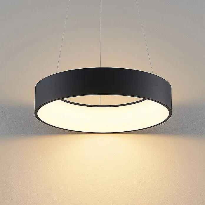 Arcchio LED Pendelleuchte in schwarz, weiß, Hängelampe -  - Runde schwarze LED-Pendelleuchte mit weißem Diffusor, nach unten leuchtend.