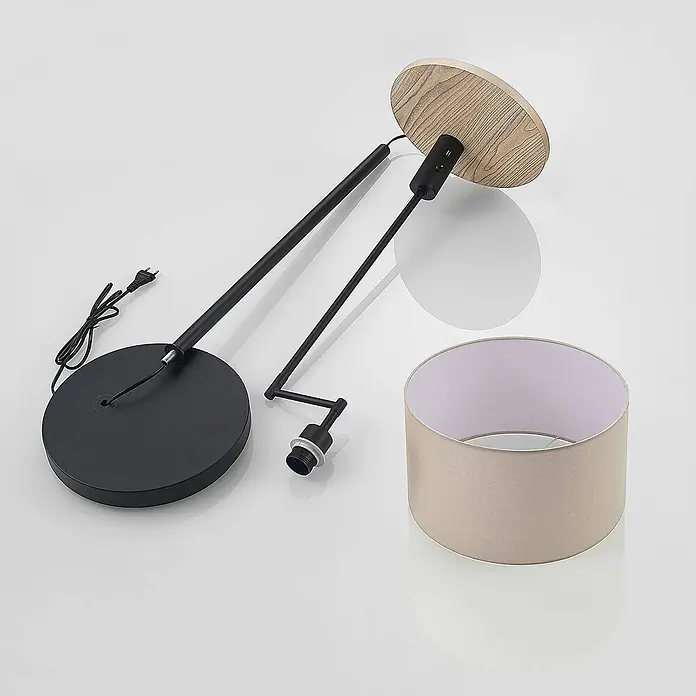 Lindby Stehlampe Wohnzimmer in schwarz matt, beige, Stehleuchte -  - Moderne schwarze Stehlampe mit Holzkopf und beigem Stoffschirm, demontiert dargestellt.
