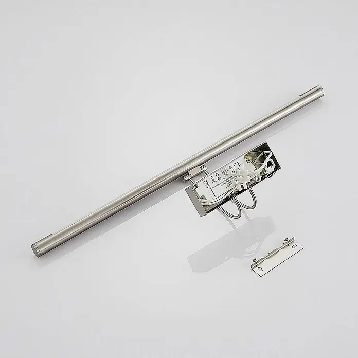 Lucande Bilderleuchte LED mit Schalter, Spiegelleuchte 69 cm -  - Gebürstete metallische LED-Lichtleiste mit integriertem Treiber und separater Montagehalterung.