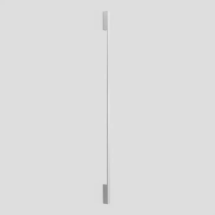 Arcchio LED Wandleuchte innen in weiß, Wandlampe -  - Schlanke vertikale Lichtleiste mit rechteckigen Enden, in Silberoptik, wandmontiert.