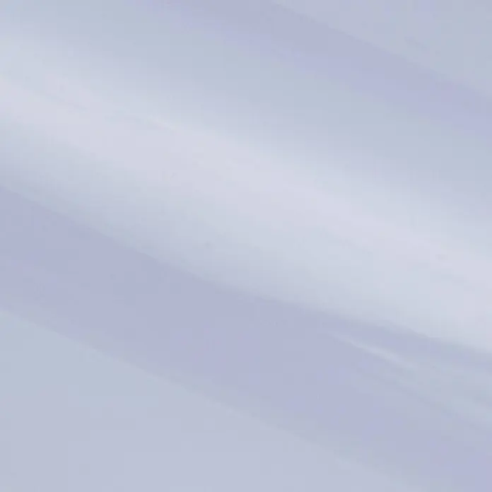 Lucande Wandleuchte Vilmara - schwarz - Hellblauer abstrakter Hintergrund mit subtilen diagonalen helleren Streifen.