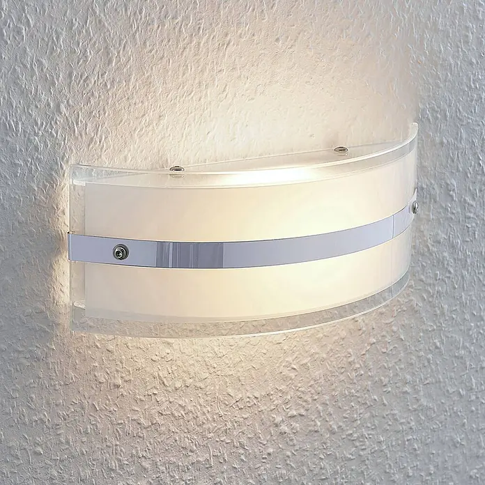 Lindby Wandleuchte Zinka - weiß / opal