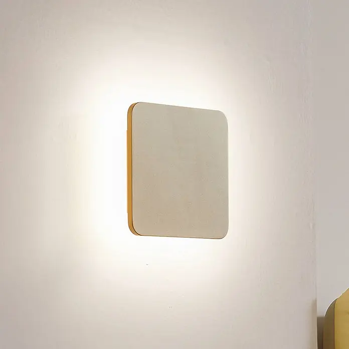 Lucande Wandleuchte Elrik - messing / gold