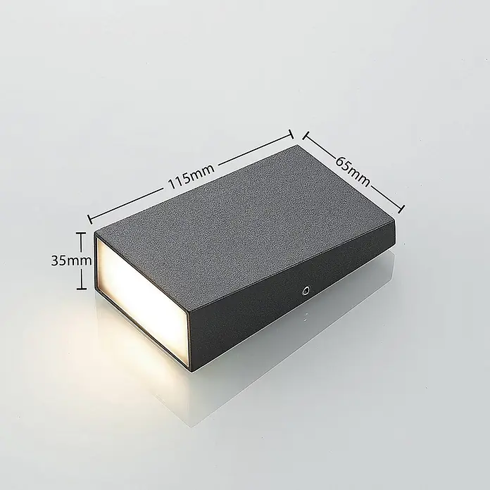 Lucande LED Wandleuchte aussen in dunkelgrau, Aussenlampe Wand -  - Dunkelgraue rechteckige Außenwandleuchte mit strukturierter Oberfläche und beleuchteter Front. Maße: 115x65x35mm.