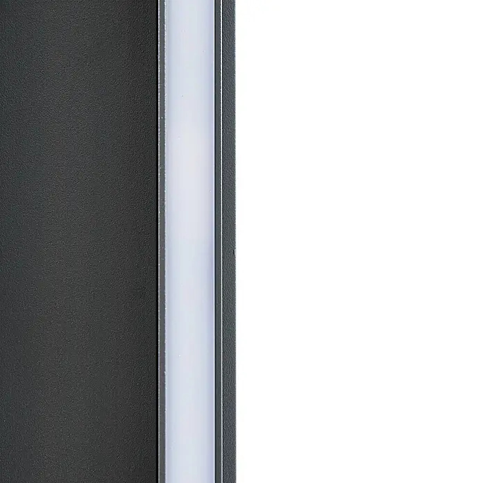 Lucande LED Wandleuchte aussen in schwarz, Aussenlampe Wand -  - Dunkelgraue, strukturierte Platte mit vertikalem weißen LED-Lichtstreifen.