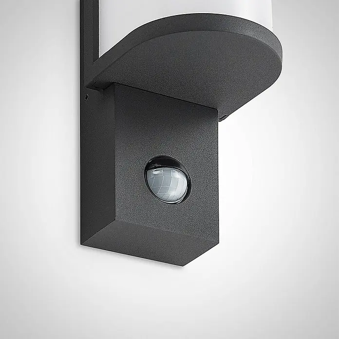 Lucande LED Wandleuchte aussen in graphit, weiß, mit Bewegungsmelder, -  - Dunkelgraue moderne Außenwandleuchte mit weißem Diffusor und integriertem Bewegungsmelder.