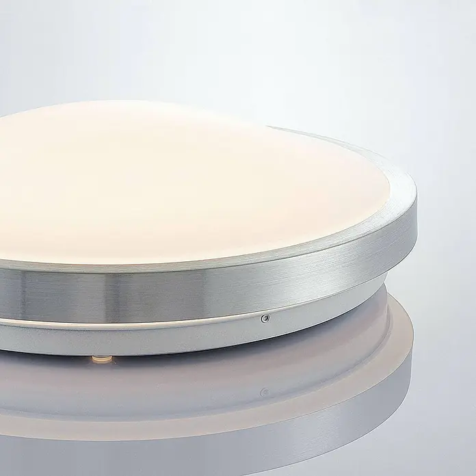 Lindby LED Deckenlampe in aluminium, weiß, Deckenleuchte rund -  - Rundes LED-Deckenlicht mit gebürstetem silbernem Metallgehäuse und beleuchtetem weißem Diffusor.