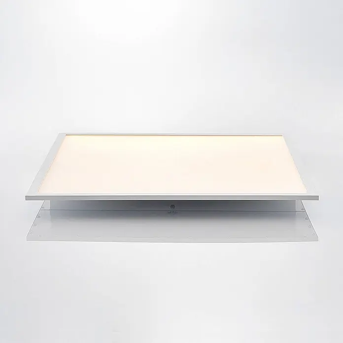 Lindby LED-Panel Quais - weiß / opal, weiß / opal, Neutralweiß - Rechteckige, flache LED-Panel-Leuchte mit silbernem Rahmen, die warmweißes Licht abgibt.