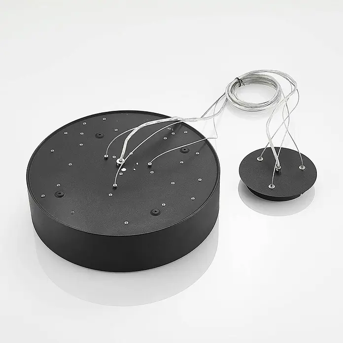Arcchio LED Pendelleuchte in schwarz, weiß, up down Hängelampe -  - Schwarze, runde Deckenhalterung für mehrflammige Pendelleuchte mit aufgerollten Aufhängungskabeln.