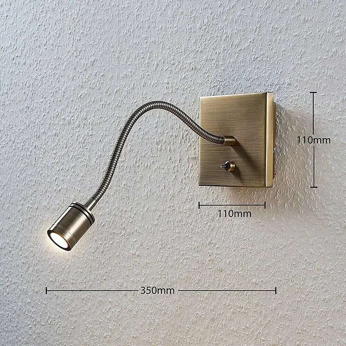Lindby LED Wandlampe biegsamer Flexarm, Strahler Schlafzimmer, Küche -  - Wandleuchte aus antikem Messing mit flexiblem Schwanenhalsarm und Kippschalter für verstellbare Lesebeleuchtung.
