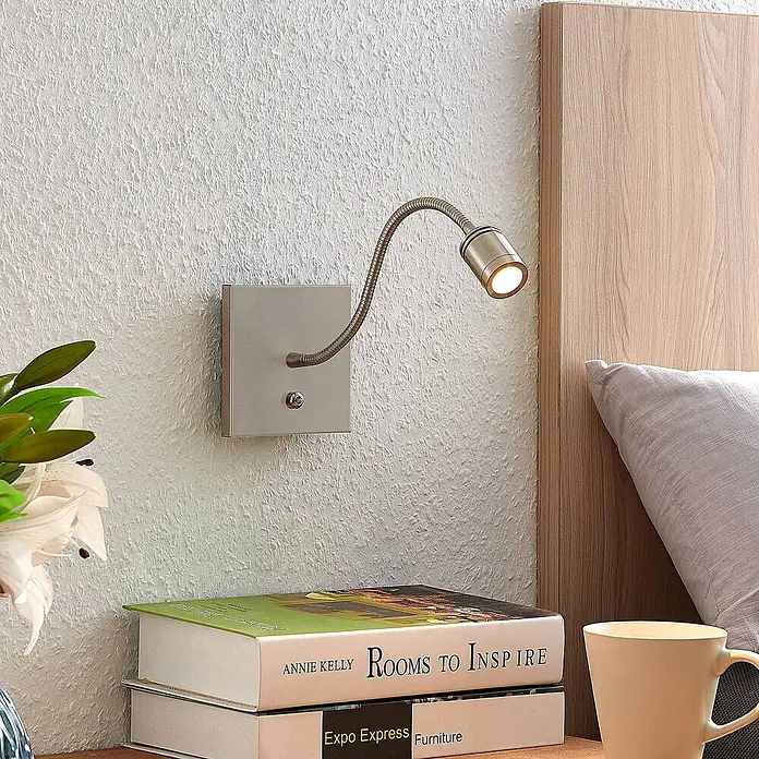 Lindby LED Wandleuchte innen in nickel satiniert, Wandlampe -  - Wandleseleuchte aus gebürstetem Metall mit flexiblem Schwanenhals, ideal für das Bett.