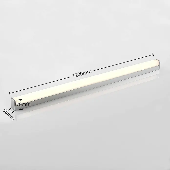 Lindby LED Wandleuchte innen in weiß, chrom, up down Wandlampe -  - Silberne lineare LED-Leuchte, 1200 mm lang, 70 mm breit und 50 mm hoch, strahlt helles Licht aus.