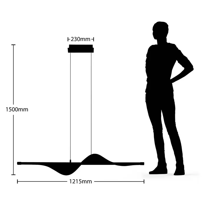 Lucande LED Pendelleuchte in weiß, chrom, Hängelampe -  - Schlanke, schwarze Wellen-Pendelleuchte, daneben eine Person für den Größenvergleich. Länge 1215mm, Abhängung 1500mm.