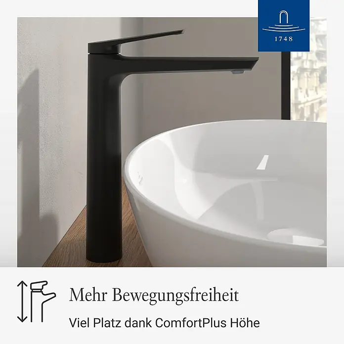 Villeroy & Boch Waschtischarmatur - Matt Black, Matt - Hohe, mattschwarze Armatur mit viel Platz über einem weißen Aufsatzwaschbecken.