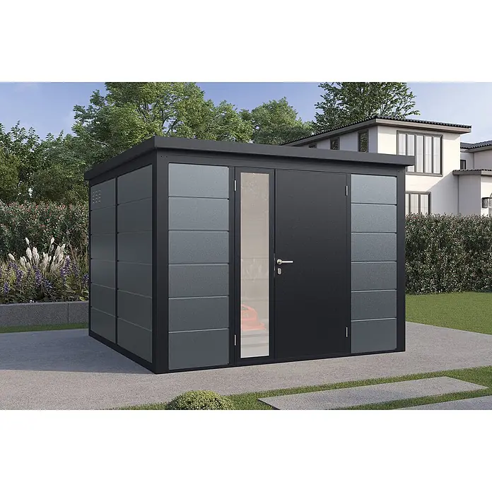 Wolff Finnhaus Gartenhaus Ulrik Prime Line - Außenmaß inkl. Dachüberstand (B x T): 300 x 300 cm, Metall, Felsgrau - Moderner, dunkelgrauer Metall-Gartenschuppen mit Flachdach, helleren grauen Paneelen und einem Glastürausschnitt, auf einer Betonplatte im Garten.