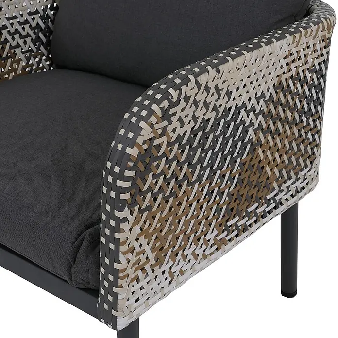 Mendler Loungemöbel-Set HWC-P80 - 3 -tlg., Rattan, Dunkelgrau, Dunkelgrau - Outdoor-Sessel mit mehrfarbig geflochtenem Rattan-Look und dunkelgrauen Kissen.