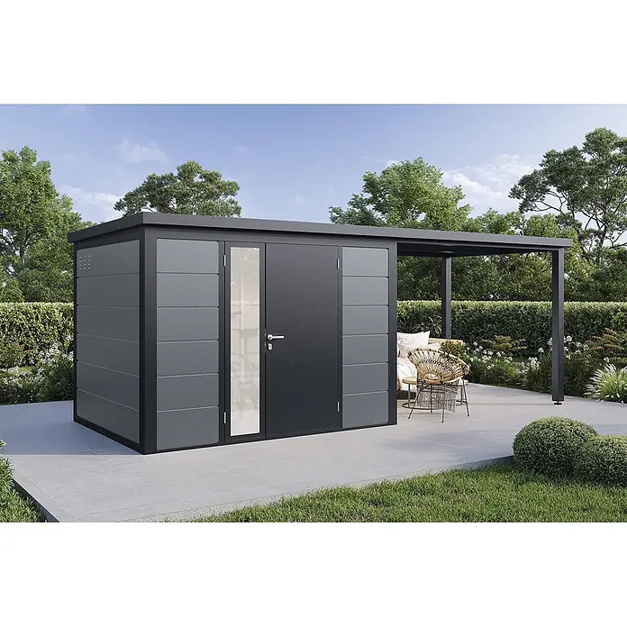 Wolff Finnhaus Gartenhaus Linnea Prime Line - Außenmaß inkl. Dachüberstand (B x T): 580 x 247 cm, Metall, Felsgrau - Dunkelgraues Metall-Gartenhaus mit integrierter Pergola auf Terrasse, bietet Stauraum und schattigen Sitzbereich.