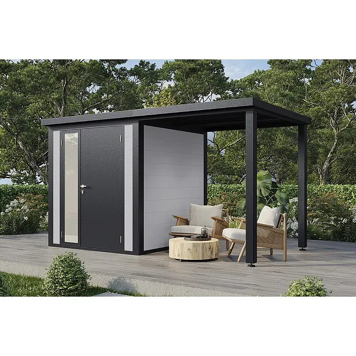 Wolff Finnhaus Gartenhaus Juna Prime Line - Außenmaß inkl. Dachüberstand (B x T): 400 x 220 cm, Verbundwerkstoff, Anthrazit - Dunkelgraues Gartenhaus mit Doppeltüren und integrierter Pergola, als Stauraum und schattiger Sitzbereich auf einer Terrasse.