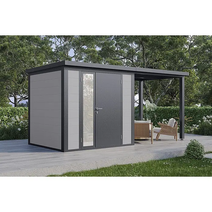 Wolff Finnhaus Gartenhaus Juna Prime Line - Außenmaß inkl. Dachüberstand (B x T): 460 x 220 cm, Verbundwerkstoff, Anthrazit - Graues und anthrazitfarbenes Gartenhaus mit integrierter Pergola auf einer Terrasse.