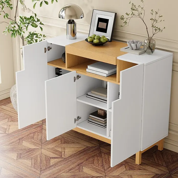 SONNENH Kommode - Weiß/Natur - Modernes weiß-holzfarbenes Sideboard mit offenen und geschlossenen Fächern, genutzt als Stauraum im Wohnbereich.
