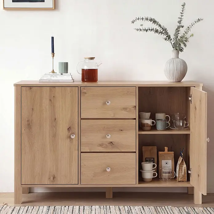SONNENH Kommode - Eichenoptik, Anzahl Schubladen: 3 Stk. - Helles Holz Sideboard mit Tür links, Schubladen mittig und Tür rechts, zur Aufbewahrung von Geschirr und Dekoartikeln.