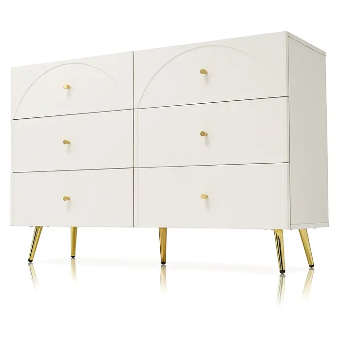SONNENH Kommode - Cremeweiß, Anzahl Schubladen: 6 Stk. - Weißes Sideboard mit sechs Schubladen, goldenen Griffen und Beinen, mit Bogendesign auf den oberen Schubladen.
