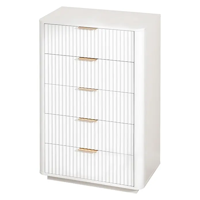 SONNENH Kommode mit 5 Schubladen und gerillten Fronten, Weiß -  - Weißer Fünf-Schubladen-Schrank mit geriffelten Fronten und goldenen Griffen.