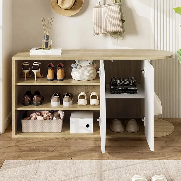 SONNENH Schuhschrank - Weiß/Naturholzoptik - Schuhschrank aus hellem Holz mit offenen Fächern und weißen Türen, ideal für den Eingangsbereich.