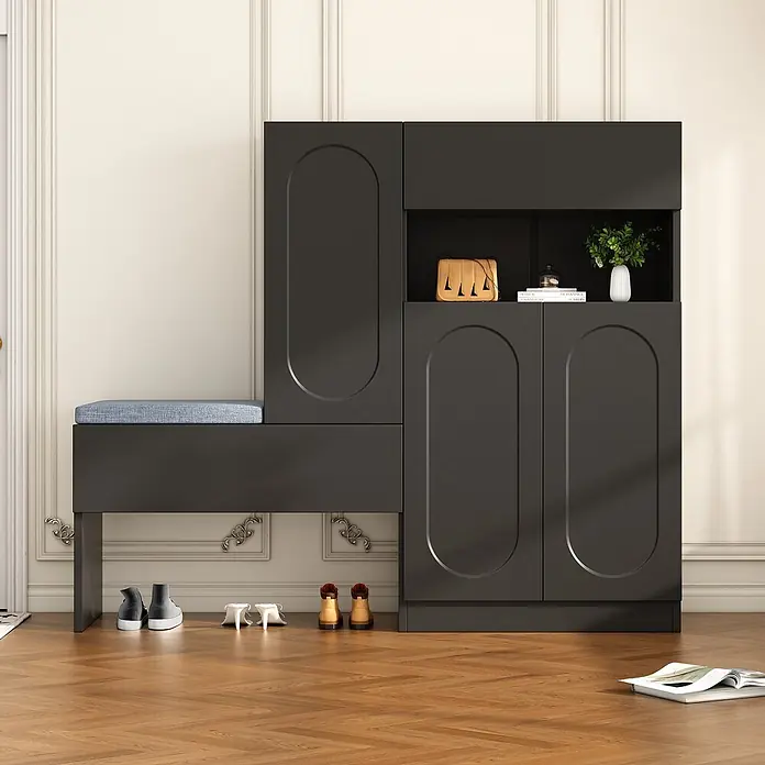 SONNENH Schuhschrank - Schwarz/Grau - Dunkelgrauer Garderobenschrank mit gewölbten Türakzenten, integrierter Bank mit blauem Kissen und offenen Fächern für Schuhe und Deko.