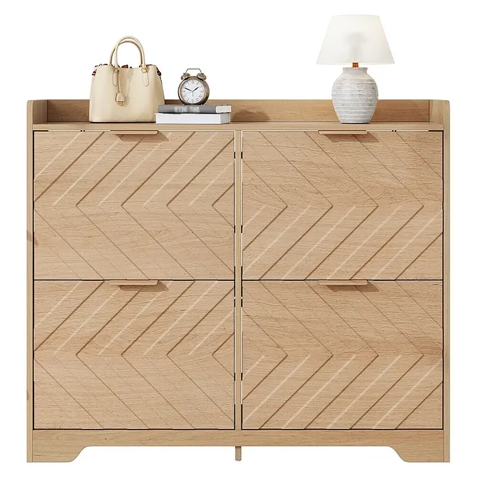 SONNENH Schuhschrank mit vier Klappfächern und 3D-Strukturfront, Natur -  - Heller Holzschrank mit Fischgrätmuster-Türen und einer Ablage mit Deko.