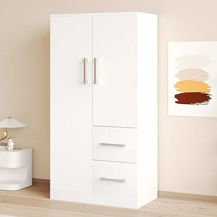 SONNENH Kleiderschrank - Weiß - Weißer Kleiderschrank mit zwei Türen, zwei Schubladen und Metallgriffen.