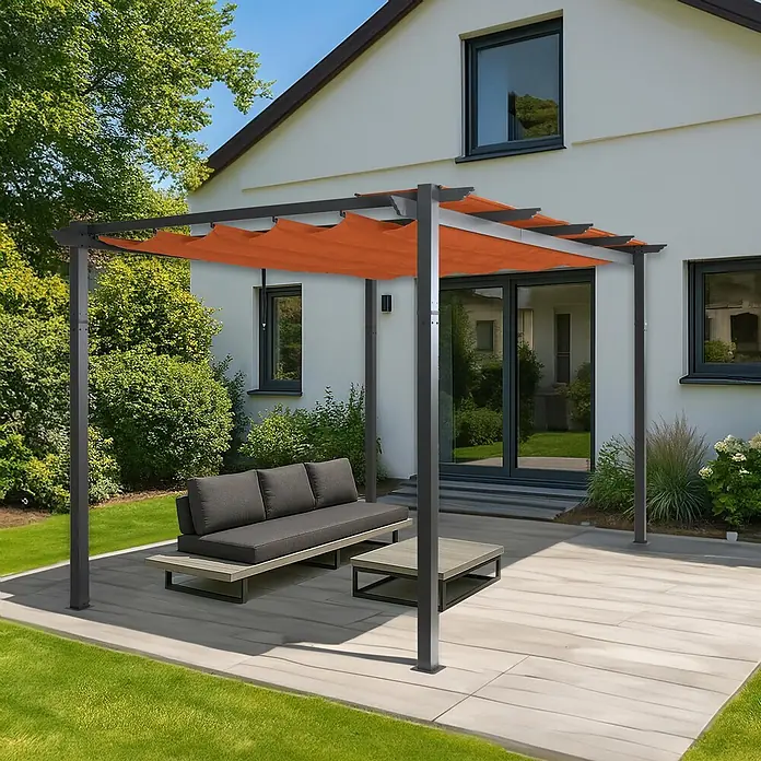 Aluminium Pergola | stabiles 8cm-Gestell | Schiebedach | UV50+ | BxT 4x3m | Terrakotta | Gartenpavillon Pavillon Garten -  - Graue Pergola mit orangefarbener, einziehbarer Markise spendet Schatten auf einer Terrasse mit Gartenmöbeln.