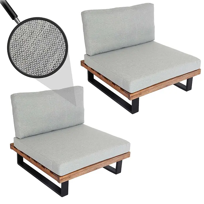 2er-Set Lounge-Sessel | Garten-Sessel | Spun Poly Akazie Holz FSC-zertifiziert Alu | Hellbraun | Polster Hellgrau -  - Zwei hellgraue, gepolsterte armlose Outdoor-Stühle mit Holzlattenuntergestellen und schwarzen Metallrahmen. Vergrößerter Blick auf den Stoff.