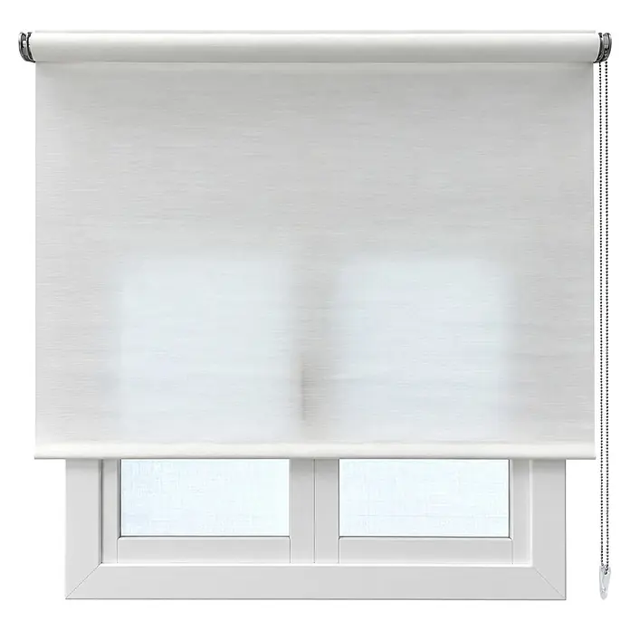 Estor enrollable Icaro - An x Al: 135 x 250 cm, Blanco - Estor enrollable de tela blanca cubriendo parte de una ventana, con cadena metálica.