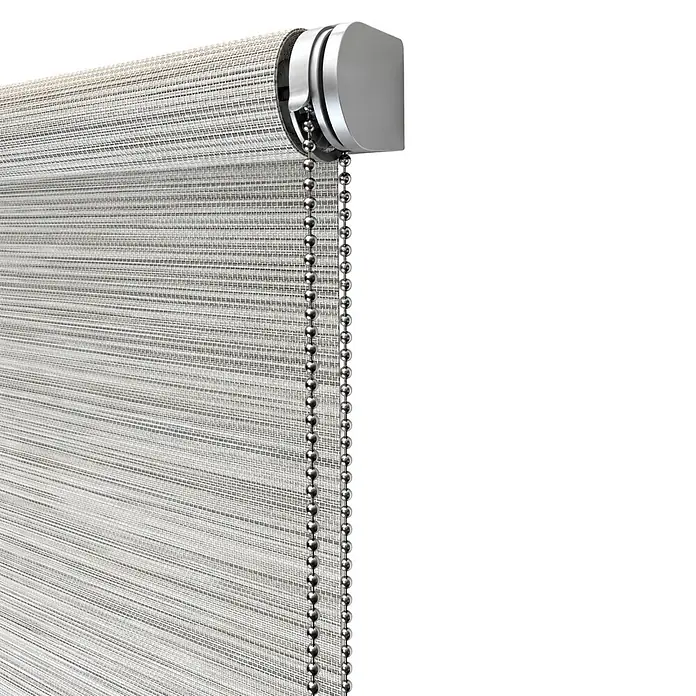 Estor enrollable screen 5% Talos - An x Al: 135 x 250 cm, Arena - Estor enrollable gris claro texturizado con mecanismo de cadena de bolas metálicas plateadas.